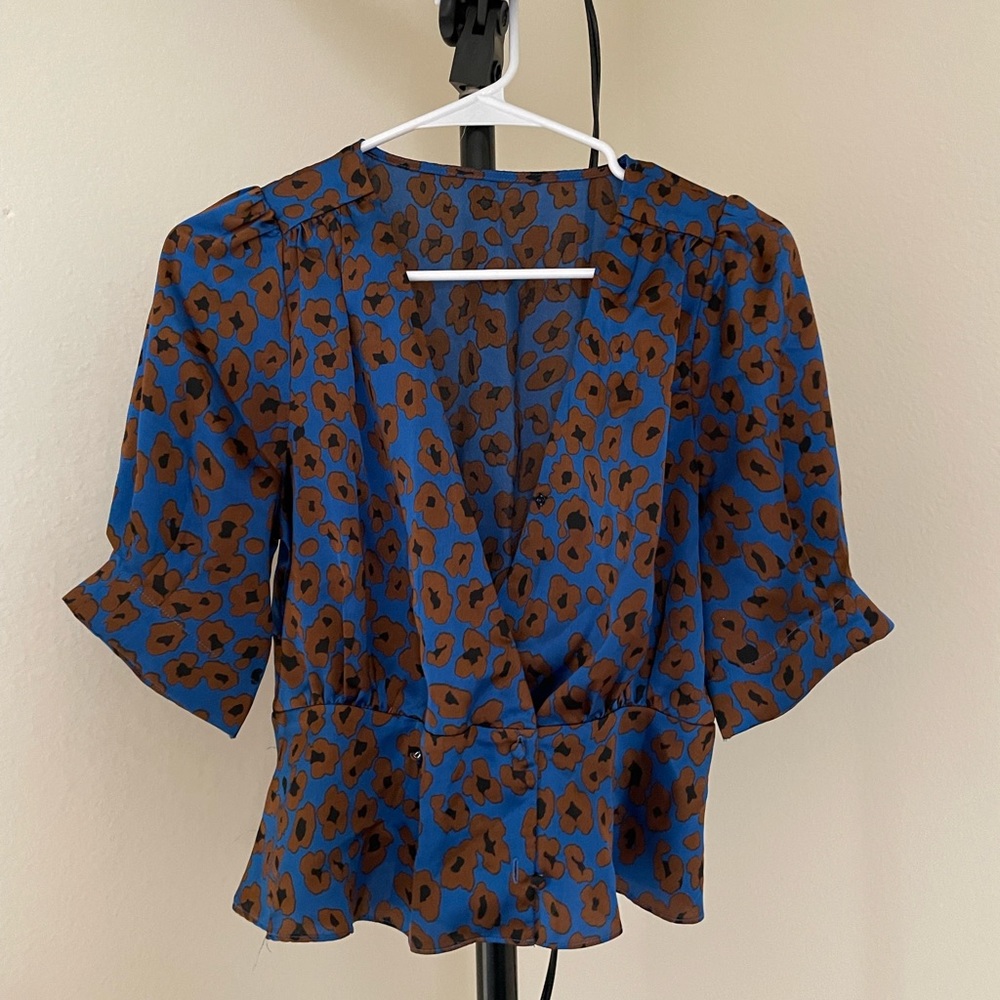 Sugarlips blue leopard blouse